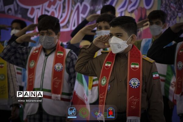 مانور یاوران انقلاب سازمان دانش‌آموزی استان لرستان