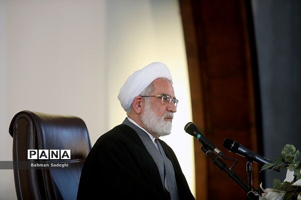 مراسم تحلیف نخستین دوره میانجیگری