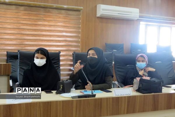 جلسه  مجمع نخبگان نوجوان و دانش‌آموزی  استان بوشهر