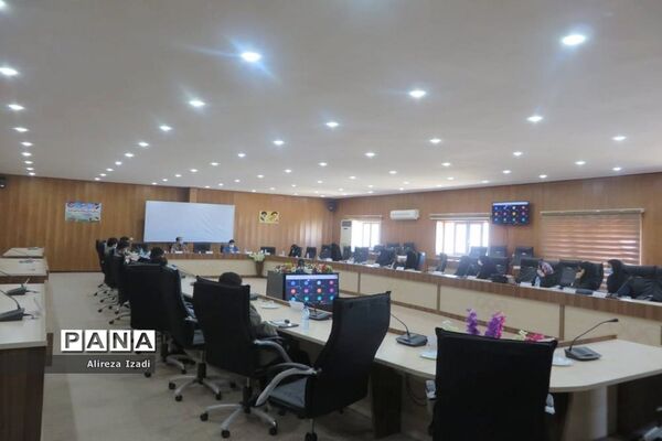 جلسه  مجمع نخبگان نوجوان و دانش‌آموزی  استان بوشهر