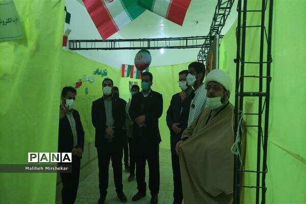 افتتاح نمایشگاه «مدرسه انقلاب» در زابل