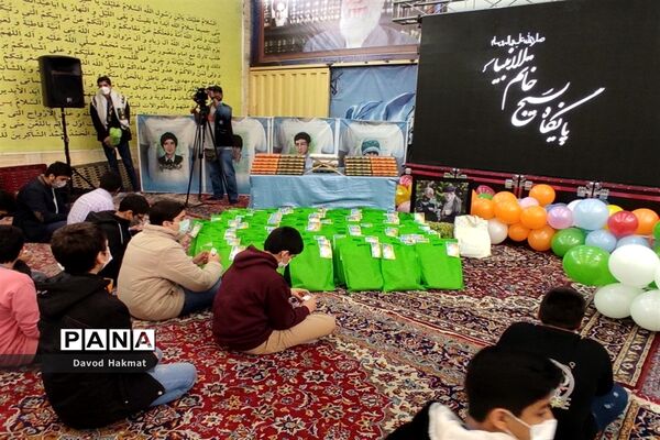 برگزاری جشن تکلیف در دبیرستان پسرانه شهید حیدر جلیلوند