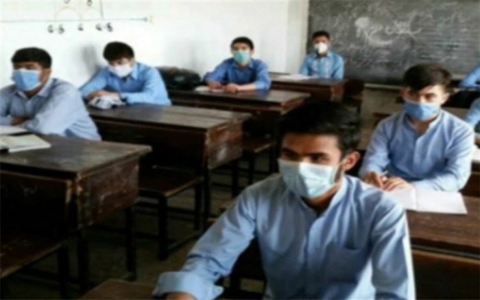 بازدید رییس شبکه بهداشت و درمان اردل از مدرسه شهدا