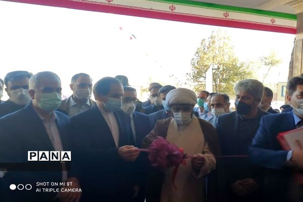 افتتاح طرح های آموزشی با حضور وزیر آموزش و پرورش در شهرستان پیشوا
