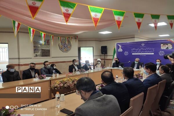 افتتاح طرح های آموزشی با حضور وزیر آموزش و پرورش در شهرستان پیشوا