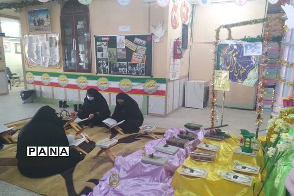 مراسم عطر افشانی و غبار روبی مزار شهدا در اهواز