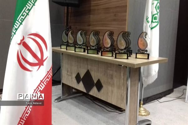 برگزاری همایش شعرانقلاب در شهرستان ملارد