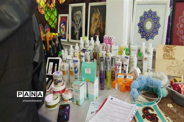 برپایی نمایشگاه توانمندی‌ها و دستاوردهای بانوان در فیروزکوه