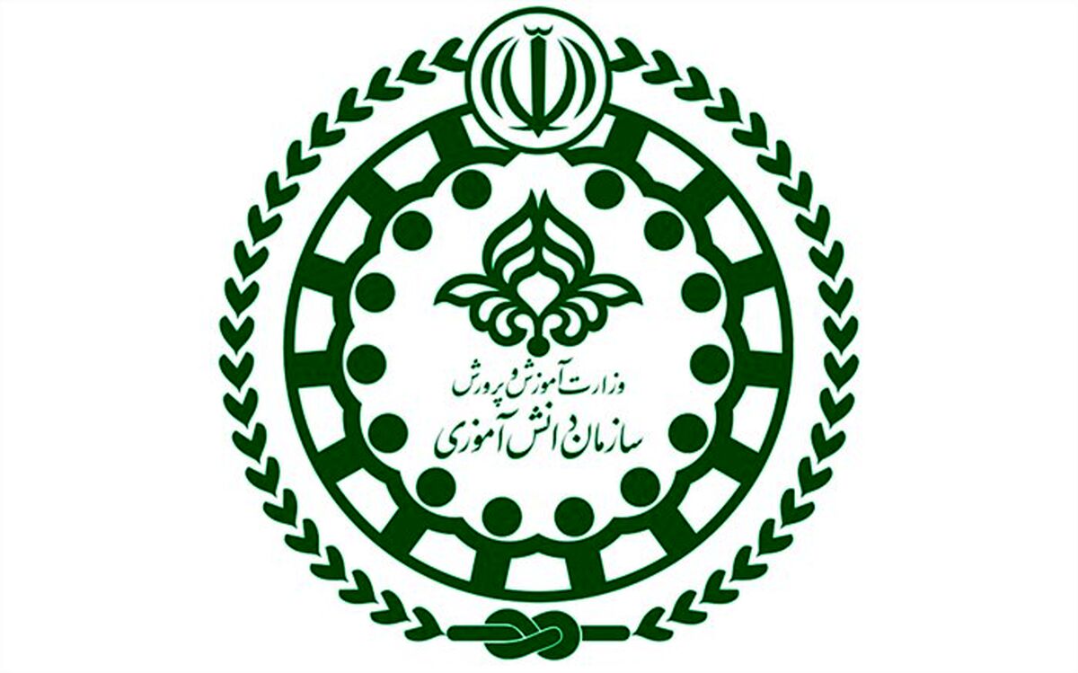 پیروزی انقلاب اسلامی در بهمن 57 نقطه عطفی در خیزش‌های اسلامی صده اخیر است