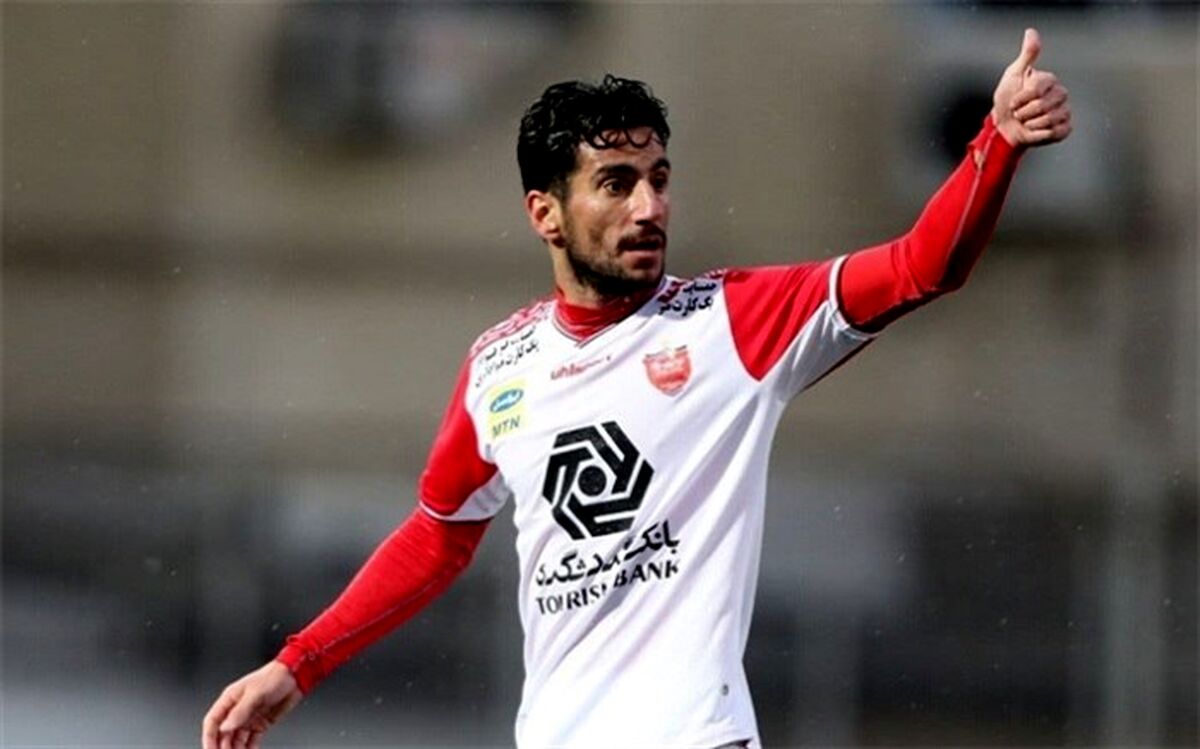 دو پرسپولیسی از دیدار با نساجی محروم شدند