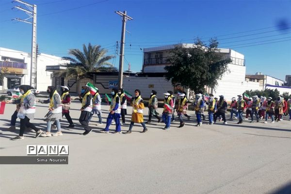 برگزاری مانور یاوران انقلاب در باغملک