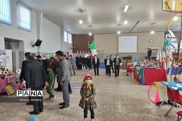 افتتاح نمایشگاه ورزشی شهید اسفندیاری و شهید شیرعلی در شهرستان امیدیه