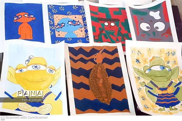 نمایشگاه هدایت تحصیلی در هنرستان فاطمه تعلیمی منطقه ۱۳