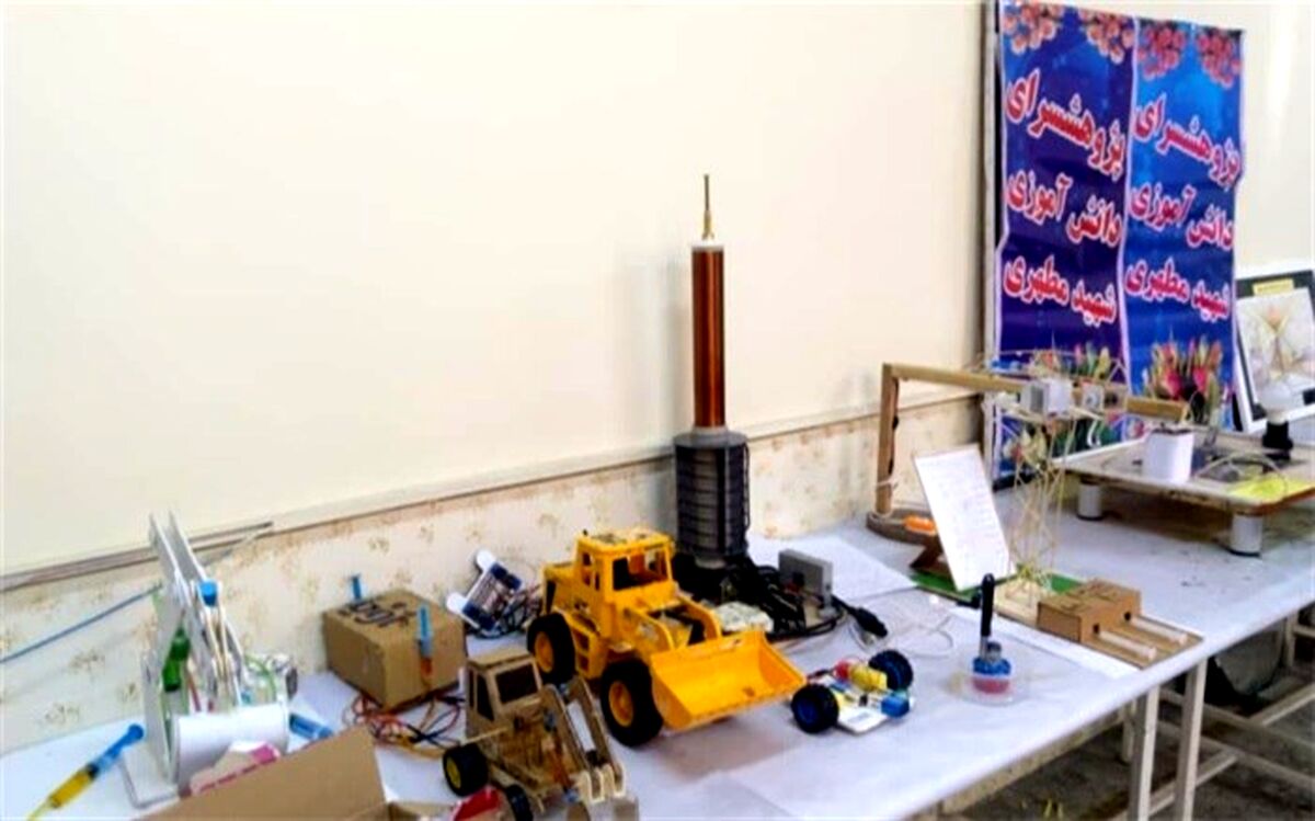 برگزاری نمایشگاه دستاوردهای پژوهشی دانش‌آموزان واحدهای آموزشی اسلامشهر