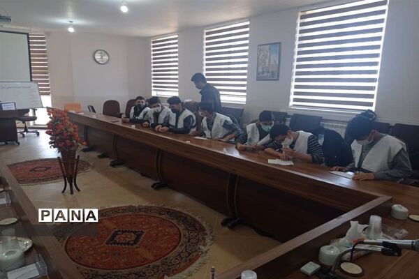 برگزاری انتخابات مجلس دانش‌آموزی شهرستان نطنز