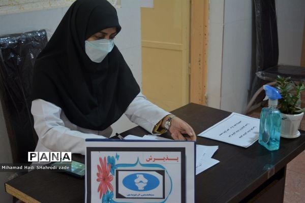 افتتاحیه طرح مداخلات درمانی و توان بخشی و غربالگری دانش‌آموزان مدارس حاشیه شهرآموزش و پرورش ناحیه یک