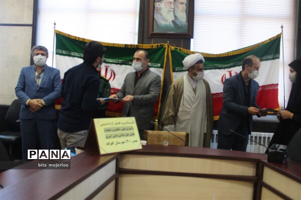 برگزاری نشست کرسی آزاد اندیشی در گلوگاه