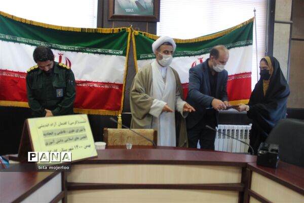 برگزاری نشست کرسی آزاد اندیشی در گلوگاه