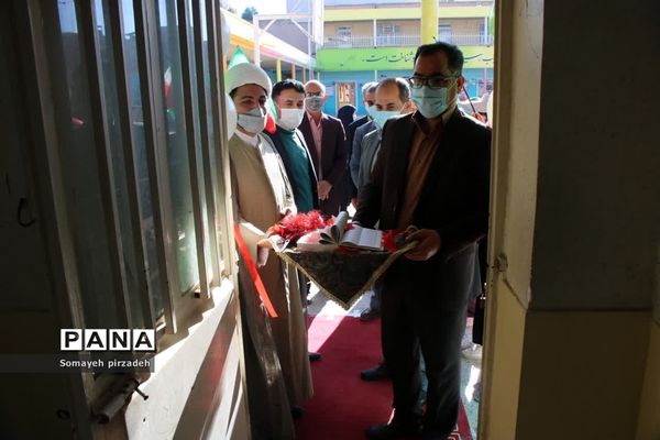 افتتاحیه کانون تربیتی محله در دبیرستان وحدت ناحیه یک اهواز