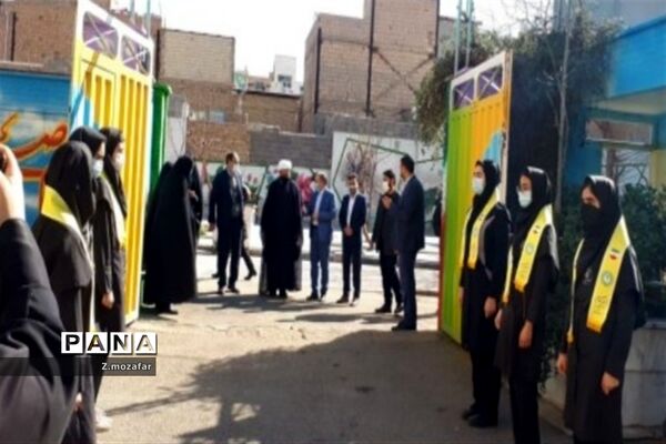 نمایشگاه مدرسه انقلاب درپاکدشت