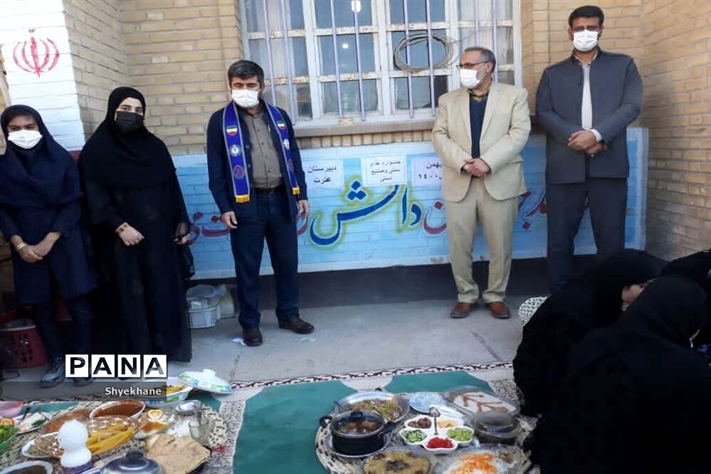 برگزاری جشنواره غذاهای سنتی و‌صنایع دستی در شادگان