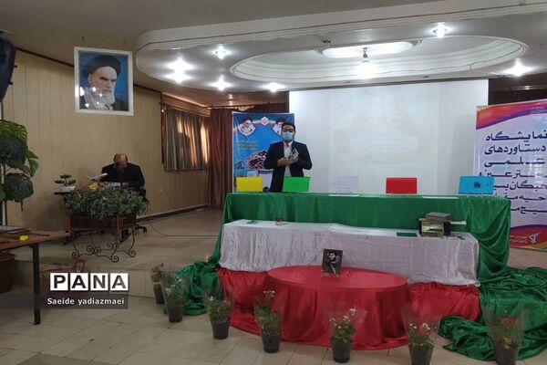 برپایی نمایشگاه مخترعان و نخبگان بسیجی منطقه ۱۵