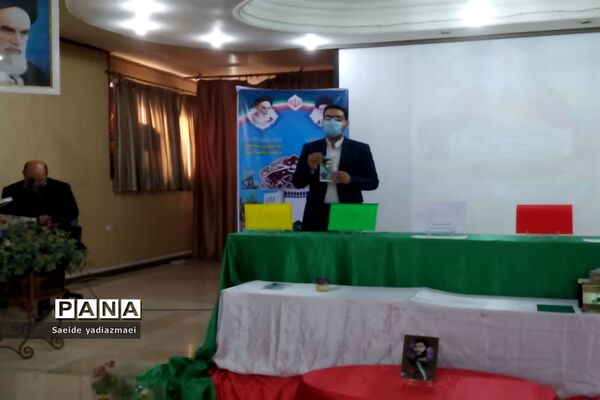 برپایی نمایشگاه مخترعان و نخبگان بسیجی منطقه ۱۵