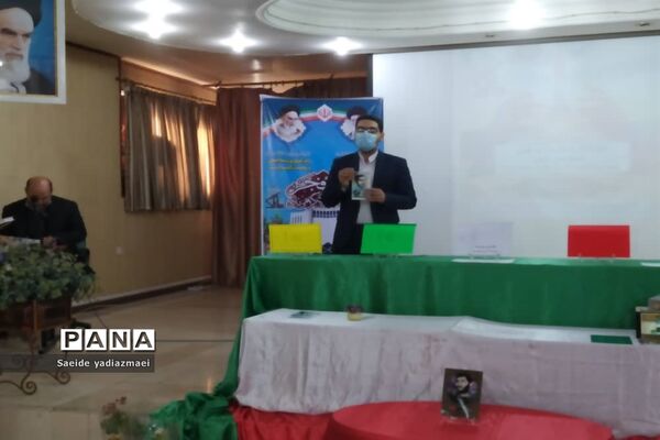 برپایی نمایشگاه مخترعان و نخبگان بسیجی منطقه ۱۵