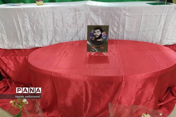 برپایی نمایشگاه مخترعان و نخبگان بسیجی منطقه ۱۵