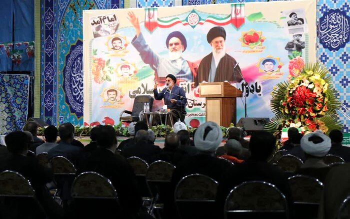 گذشته، مقدمه‌ای برای حال و آینده