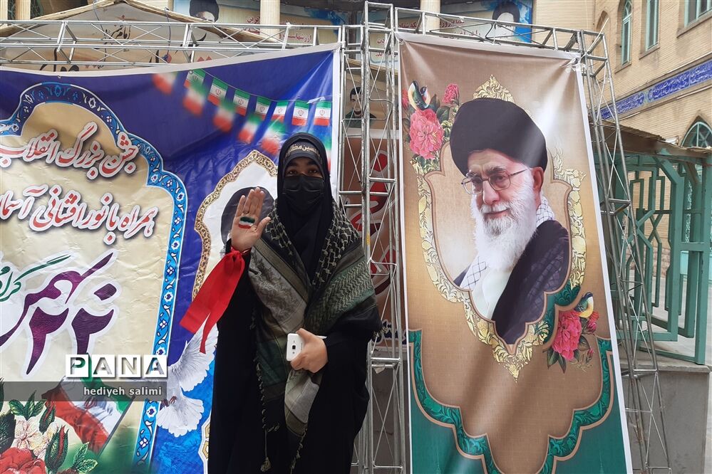 تجمع انقلابی راهپیمایی ۲۲ بهمن در قرچک