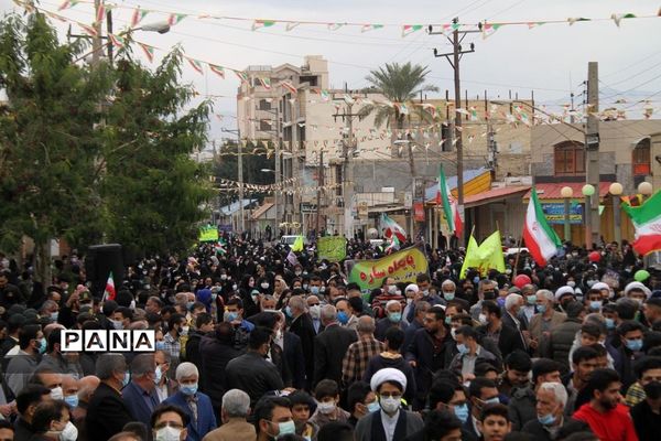 حضور پرشور دانش‌آموزان و فرهنگیان بهبهانی در راهپیمایی یوم الله 22 بهمن ماه