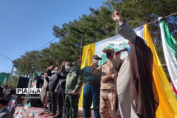 راهپیمایی خودرویی و موتوری جشن پیروزی انقلاب در کاشمر