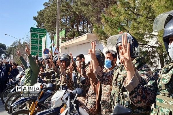 راهپیمایی خودرویی و موتوری جشن پیروزی انقلاب در کاشمر