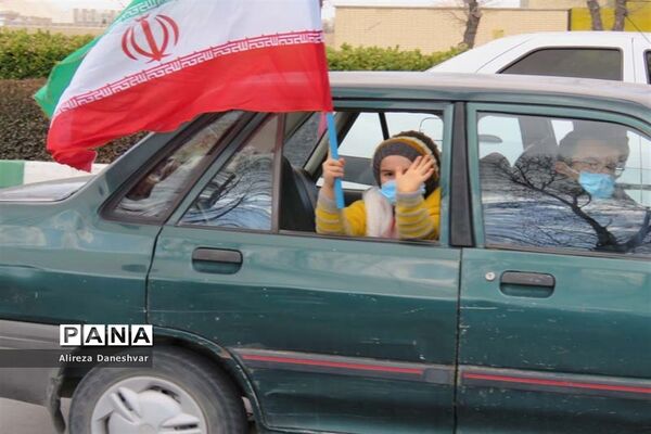 برگزاری راهپیمایی 22 بهمن در شهرستان آباده