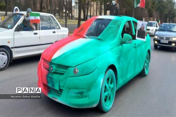 راهپیمایی باشکوه مردم شهرستان آباده درجشن پیروزی انقلاب