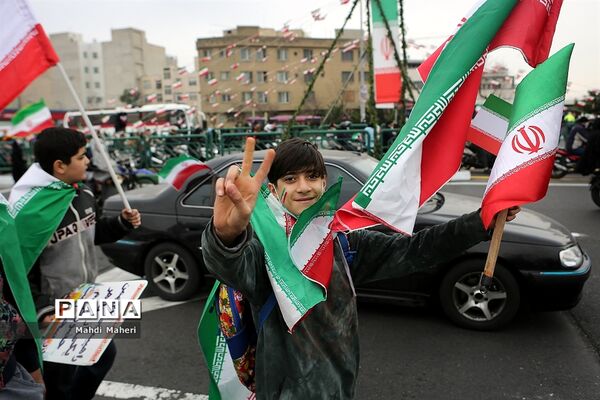 راهپیمایی یوم الله ۲۲ بهمن در تهران