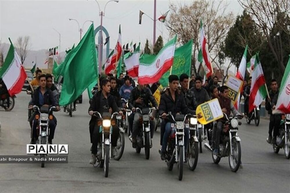 شکوه راهپیمایی ۲۲ بهمن در استان البرز
