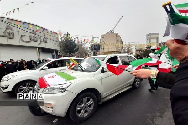 شکوه راهپیمایی ۲۲ بهمن در استان البرز