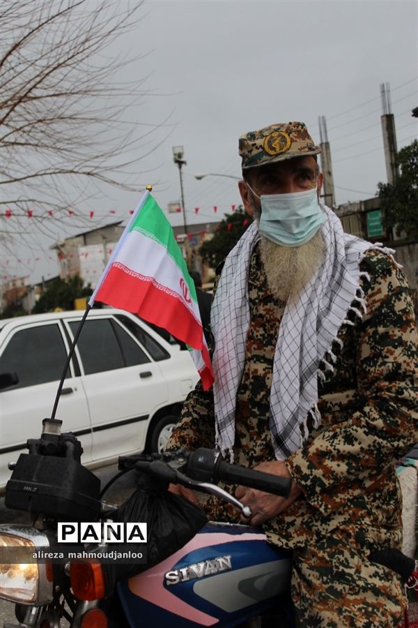 راهپیمایی خودرویی و موتوری ۲۲ بهمن در شهرستان گلوگاه