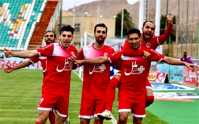 قاسمی‌نژاد به دنبال جدایی از استقلال