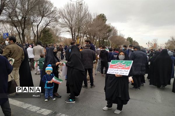 راهپیمایی یوم الله  ۲۲ بهمن در شهرستان شاهین شهر اصفهان