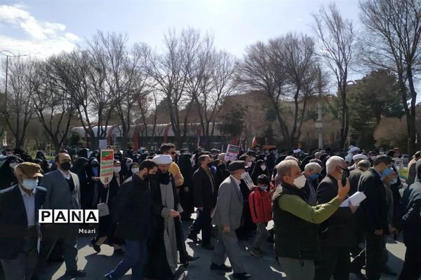 راهپیمایی یوم الله  ۲۲ بهمن در شهرستان شاهین شهر اصفهان