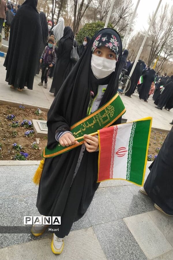 راهپیمایی یوم الله  ۲۲ بهمن در شهرستان شاهین شهر اصفهان