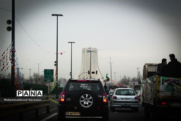 راهپیمایی خودرویی 22 بهمن تهران