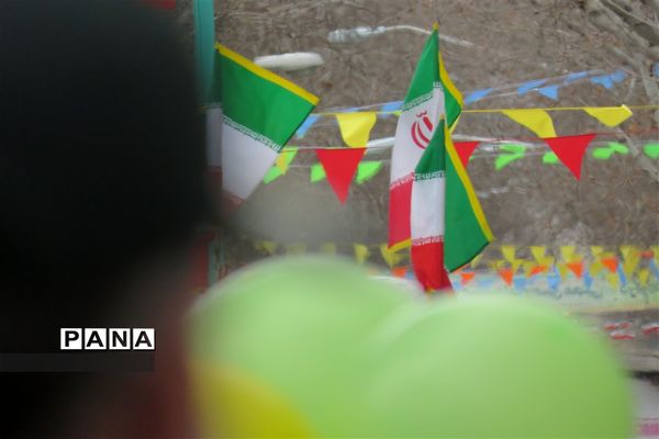 راهمپایی خودرویی و موتوری در یوم‌الله 22 بهمن در فلاورجان اصفهان