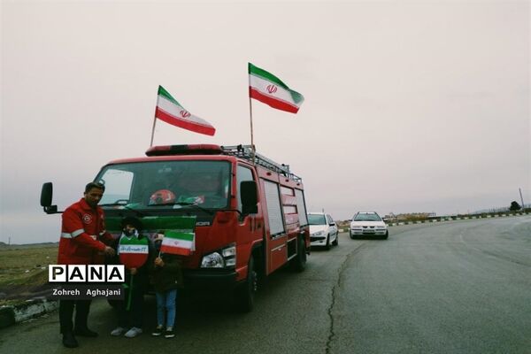 راهپیمایی 22 بهمن در شهر کهک