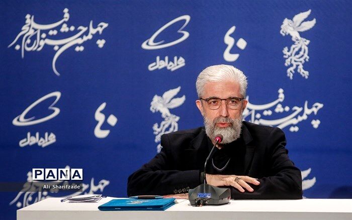 نقاش‌زاده: پیگیر چگونگی افشای نام‌ برندگان جشنواره فیلم فجر هستیم
