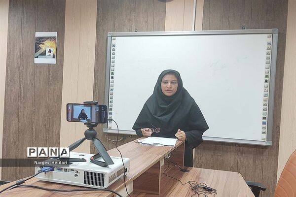 آغاز دوره آموزشی خبرنگاران دختر دوره دوم ابتدایی در خوزستان