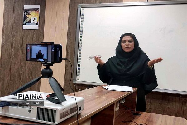 آغاز دوره آموزشی خبرنگاران دختر دوره دوم ابتدایی در خوزستان